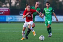 Jong AZ verslaat De Graafschap in doelpuntenshow