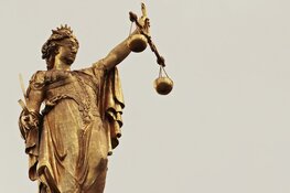 Veroordeling voor masturberen in auto in zicht van minderjarigen
