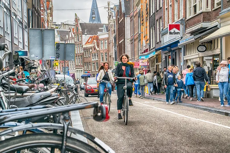 Scholen beginnen weer: 34% meer fietsongevallen in Gelderland