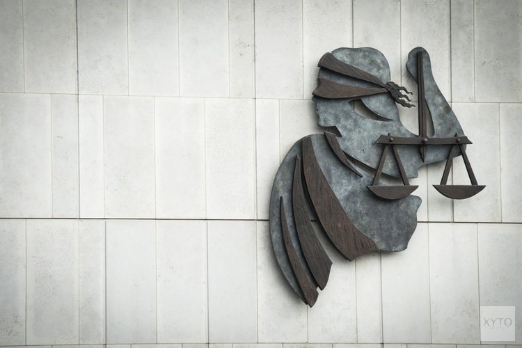 Agenten in nekklem gehouden door verdachten: ‘grof en doelgericht geweld, feiten van uitzonderlijke ernst’
