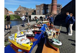 Stoommodellen in de Spotlights tijdens Medemblikker Stoomfestival